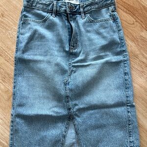 NEW Abercrombie Kids Light Blue Denim skirt